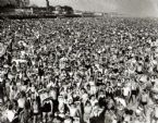 coneyislandcrowd