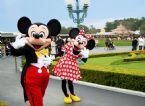 disney mom disneyworld mickey and minnie full