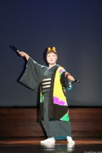 Traditional Japanese Dance, Kimono ... (Click to enlarge)