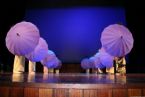 Traditional Japanese Dance, Kimono ... (Click to enlarge)