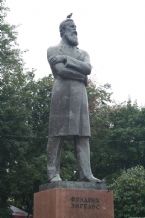 Fridrih Engels Statue, Moscow, Russia, 2005 ... (Click to enlarge)